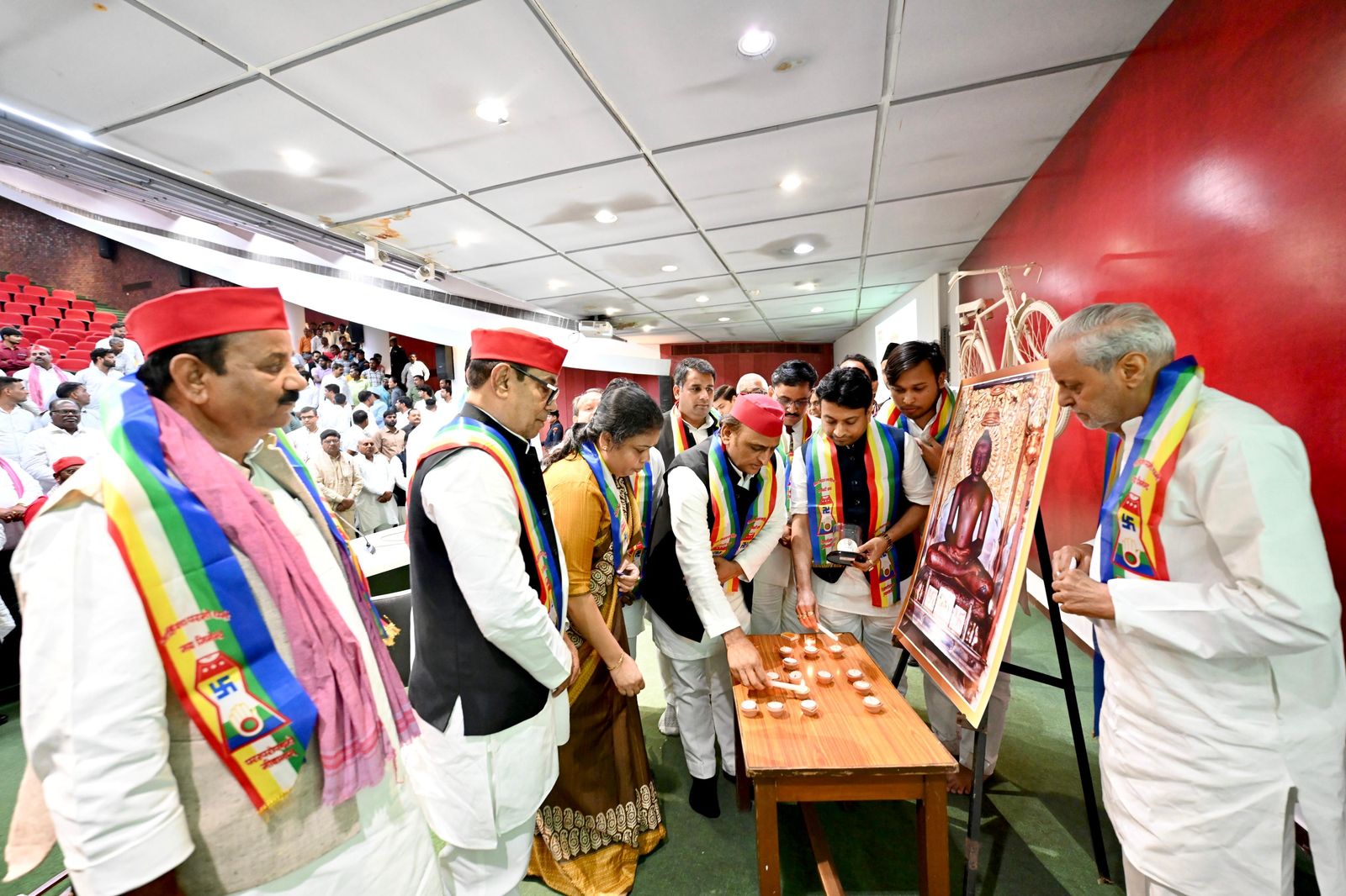 WhatsApp Image 2025-04-10 at 19.04.44_28850986