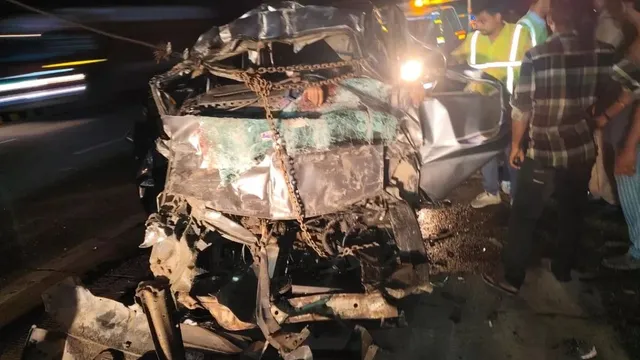 19_07_2025-eco_car_accident_mathura_23988312_81222126-ezgif.com-webp-to-jpg-converter-1752896622460_v