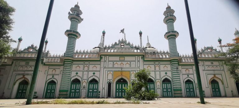 09u39-नौ-महला-मस्जिद--scaled