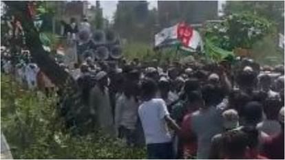 juloos_63bc48763fd35e50138e315981e5f786