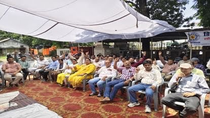 protest_dd602c8e99555f5f8d3dcf1d6493f971