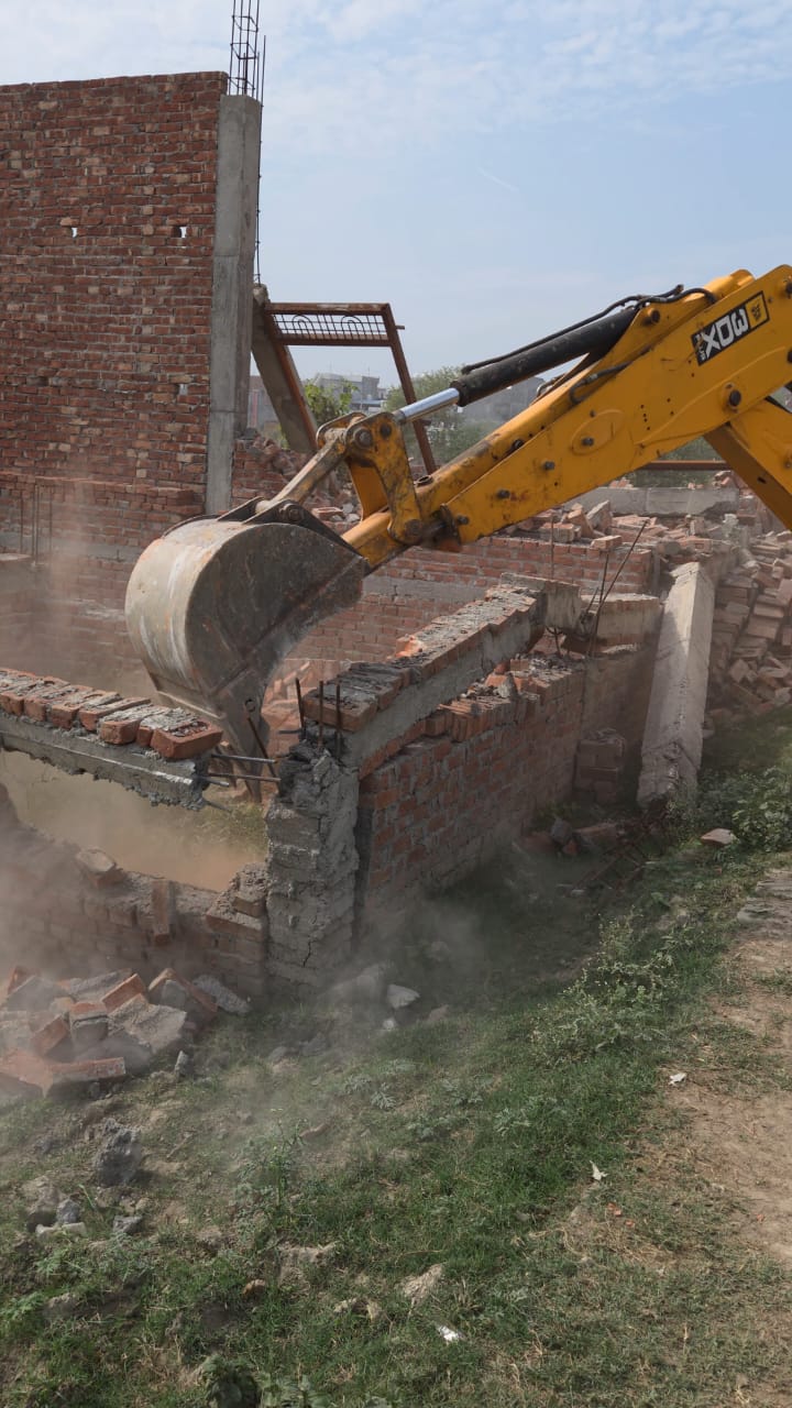 WhatsApp Image 2025-10-29 at 7.16.33 PM (1)