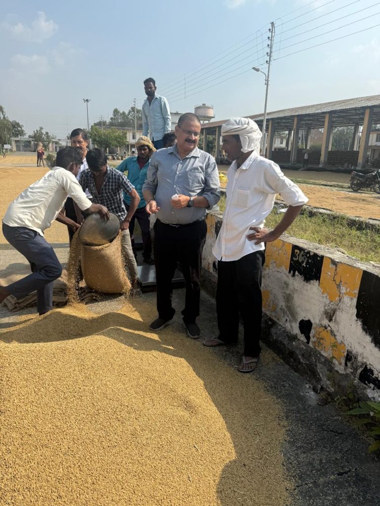 WhatsApp Image 2025-11-15 at 7.30.35 PM