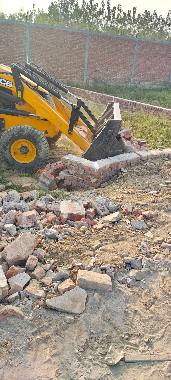 WhatsApp Image 2025-11-26 at 4.57.25 PM (1)